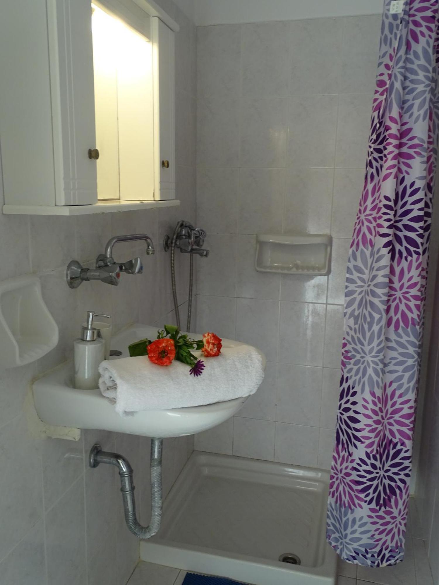 Krina Aparthotel 2*