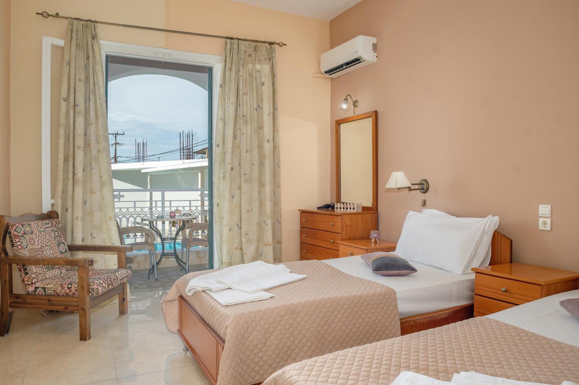 Aparthotel Krina Argassi
